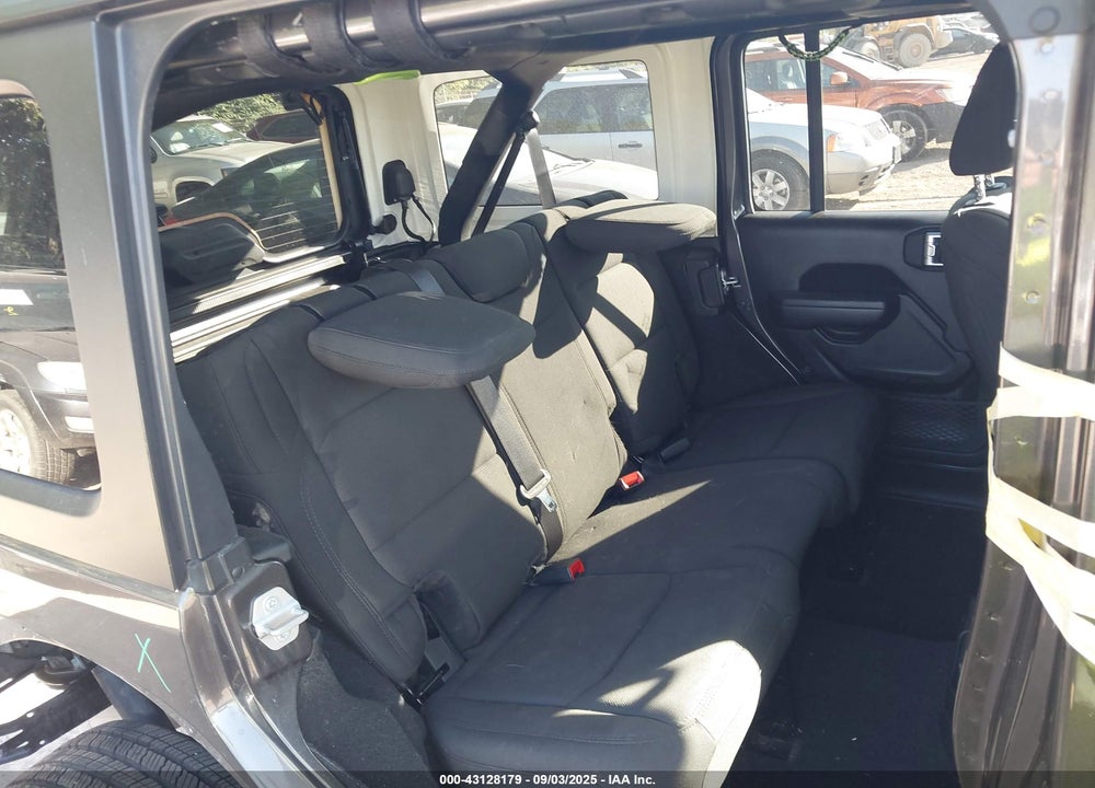 2023 JEEP WRANGLER / VIN: 1C4HJXDN4PW678353