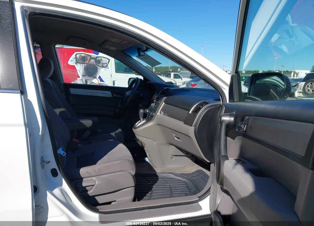 2011 HONDA CR-V SE VIN: 5J6RE4H43BL027499