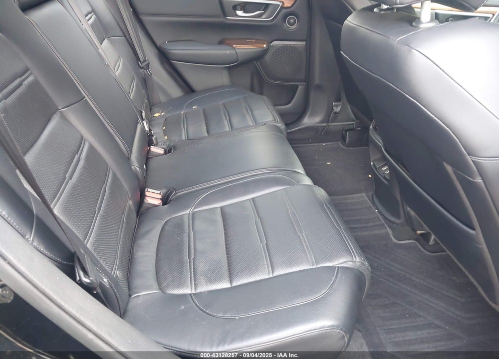 2018 HONDA CR-V VIN: 7FARW2H87JE054589