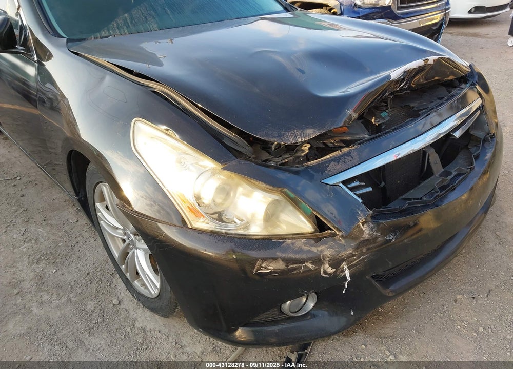 2011 INFINITI G25 JOURNEY VIN: JN1DV6AP4BM830853
