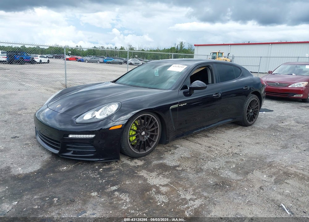 2016 PORSCHE PANAMERA VIN: WP0AD2A70GL041155
