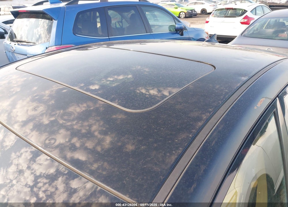 2013 HYUNDAI ELANTRA VIN: KMHDH4AE4DU988387