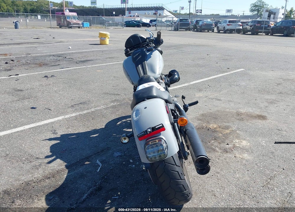 2024 HARLEY-DAVIDSON FXLRS VIN: 1HD1YWZ12RB023372
