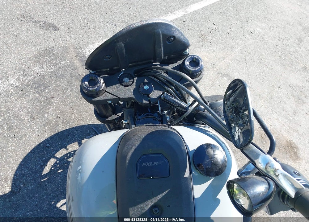 2024 HARLEY-DAVIDSON FXLRS VIN: 1HD1YWZ12RB023372