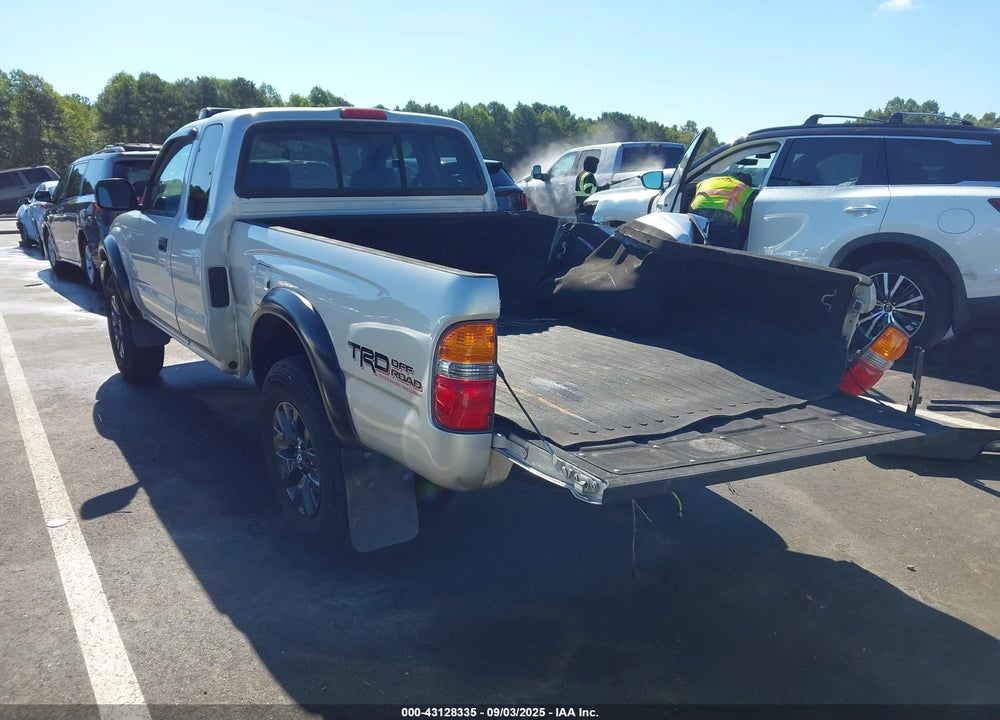 2002 TOYOTA TACOMA PRERUNNER V6 VIN: 5TESN92NX2Z060202