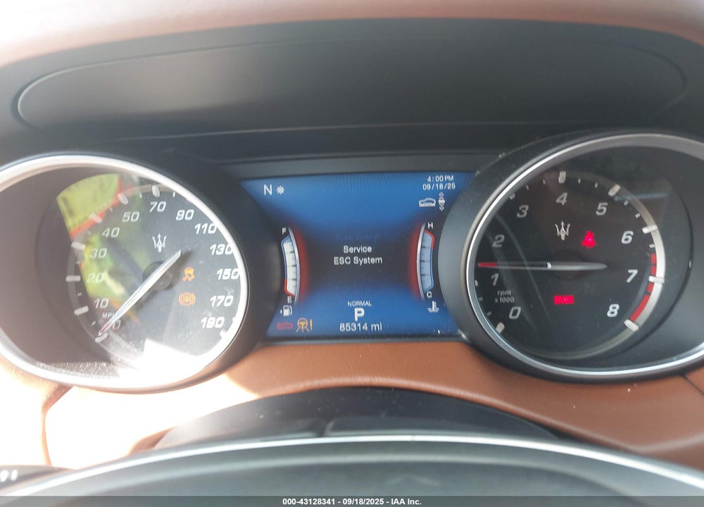 2019 MASERATI LEVANTE GRANLUSSO VIN: ZN661XUL7KX323586