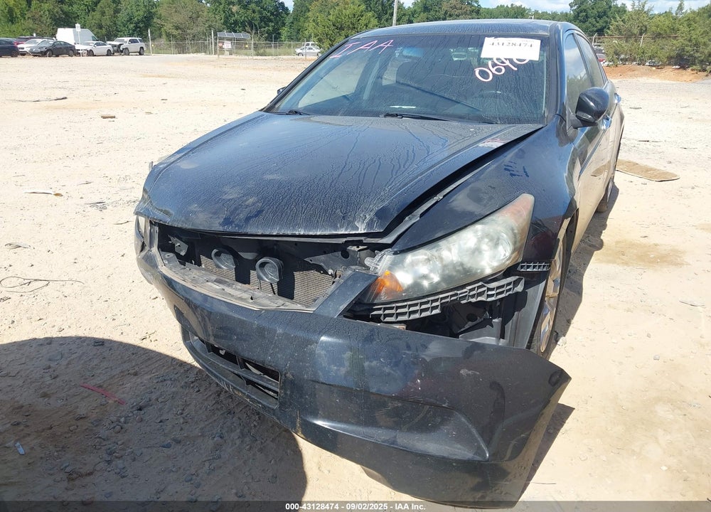 2010 HONDA ACCORD 2.4 EX-L VIN: 1HGCP2F88AA180648