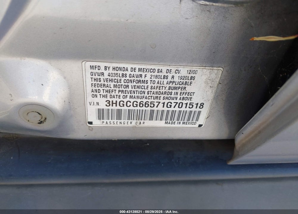 2001 HONDA ACCORD 2.3 LX VIN: 3HGCG66571G701518