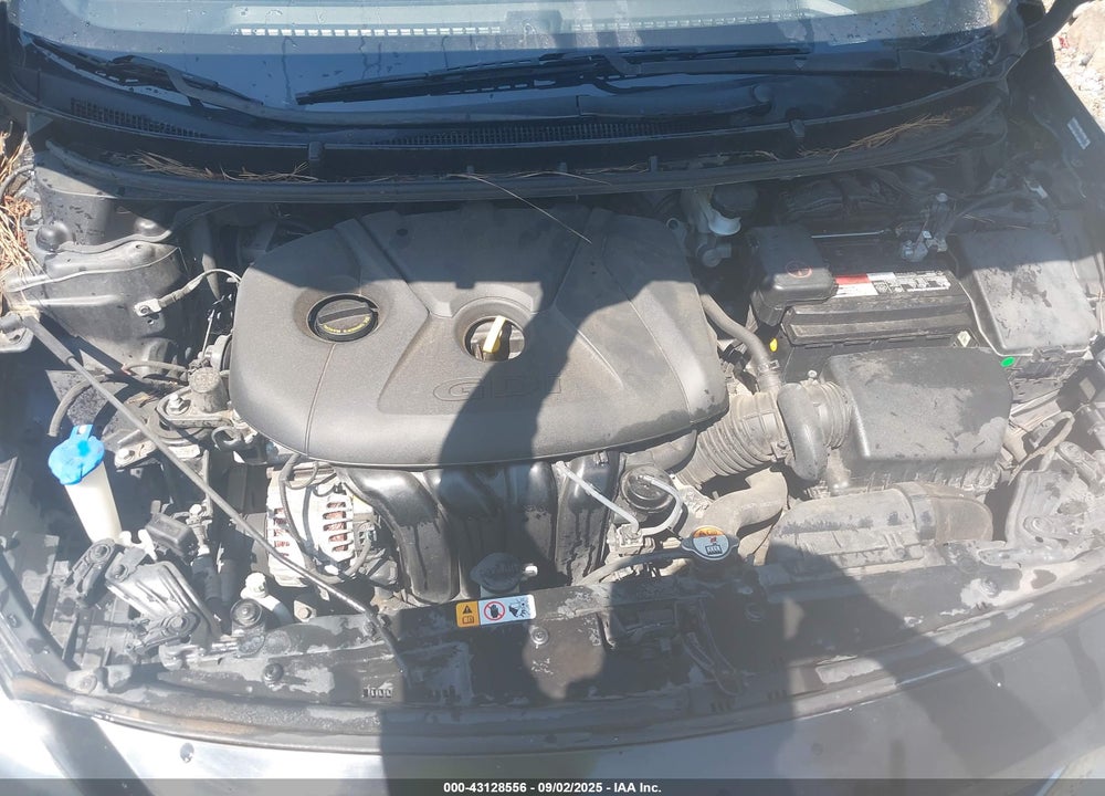 2014 HYUNDAI ELANTRA VIN: KMHD35LH9EU224810