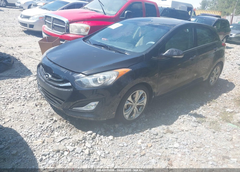 2014 HYUNDAI ELANTRA VIN: KMHD35LH9EU224810