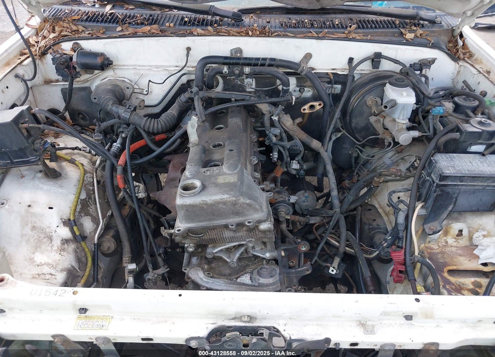 2000 TOYOTA 4RUNNER VIN: JT3GM84R8Y0053782