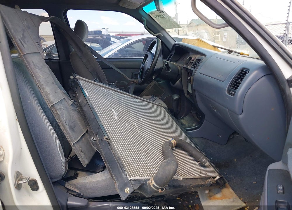 2000 TOYOTA 4RUNNER VIN: JT3GM84R8Y0053782