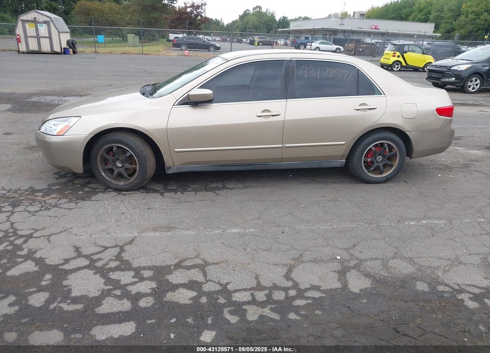 2005 HONDA ACCORD 2.4 LX VIN: 1HGCM56455A103202