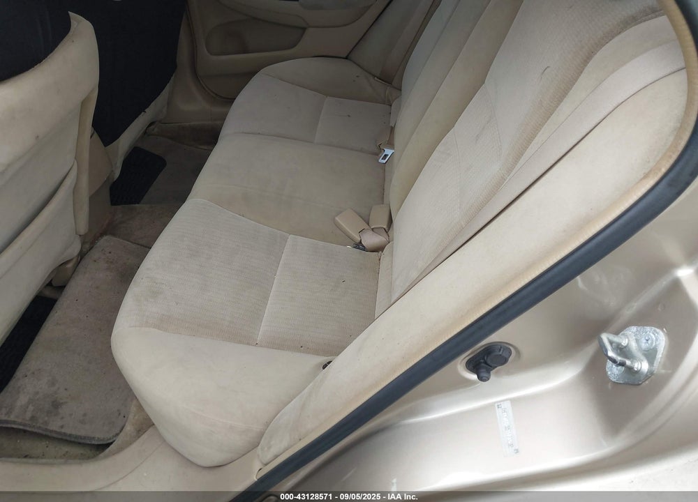 2005 HONDA ACCORD 2.4 LX VIN: 1HGCM56455A103202
