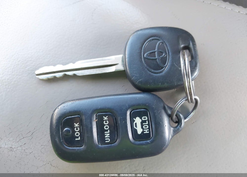 2005 TOYOTA CAMRY SE V6 VIN: 4T1BA32K55U056663