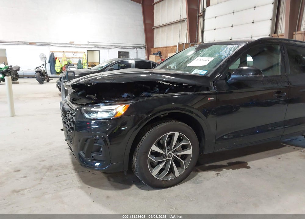 2024 AUDI Q5 VIN: WA1GAAFY0R2117670