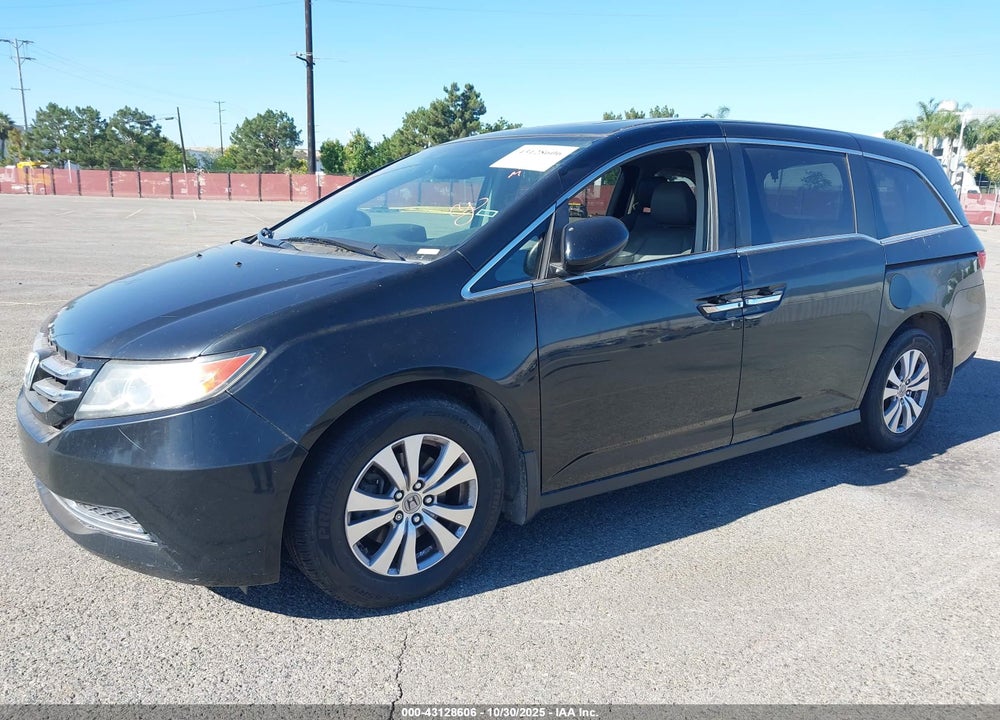 2015 HONDA ODYSSEY VIN: 5FNRL5H62FB024315
