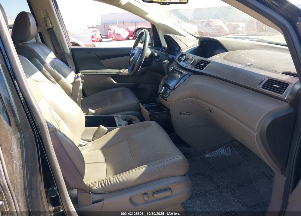 2015 HONDA ODYSSEY VIN: 5FNRL5H62FB024315