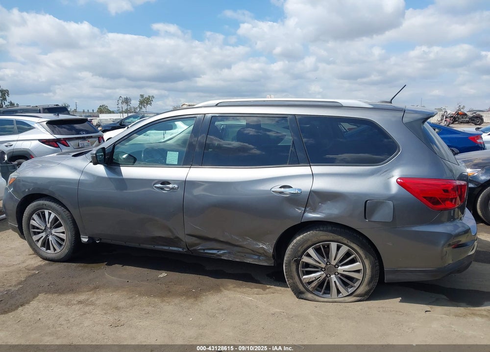 2018 NISSAN PATHFINDER VIN: 5N1DR2MN7JC639111