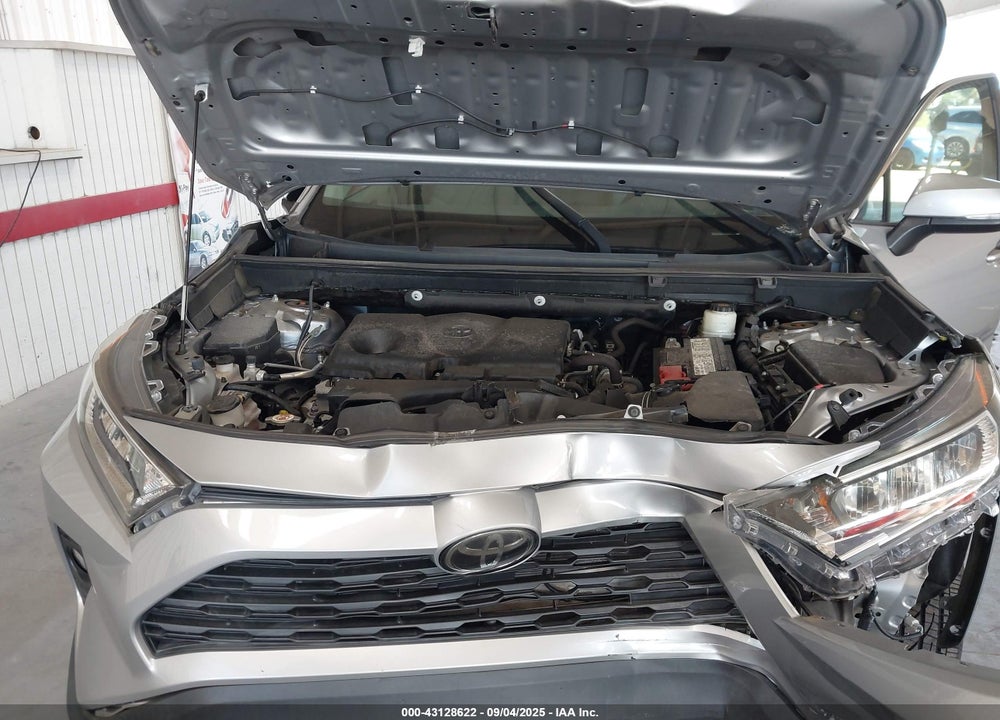 2019 TOYOTA RAV4 VIN: 2T3C1RFV0KW030325