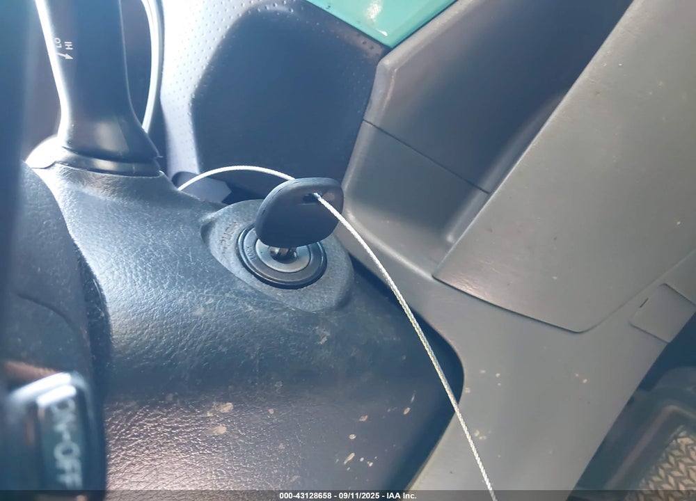 2013 TOYOTA TACOMA VIN: 5TFJU4GN9DX041760