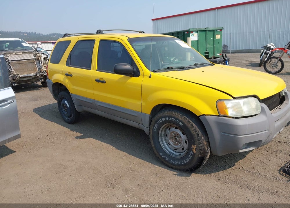 2002 FORD ESCAPE XLS VIN: 1FMYU01112KB06121
