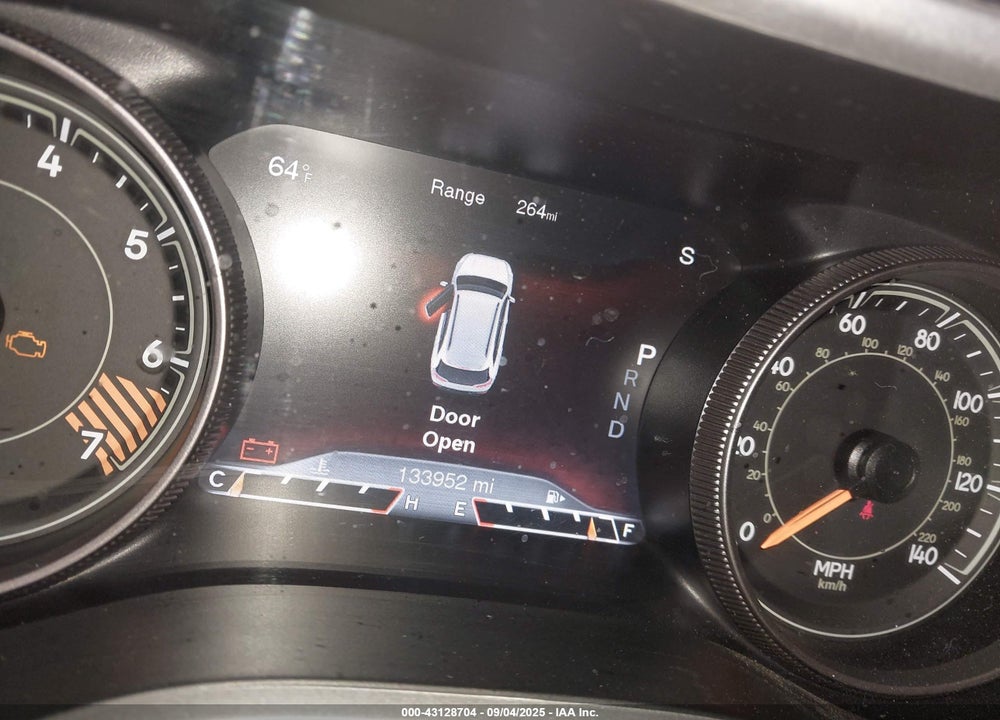 2015 JEEP CHEROKEE VIN: 1C4PJLDB1FW732815