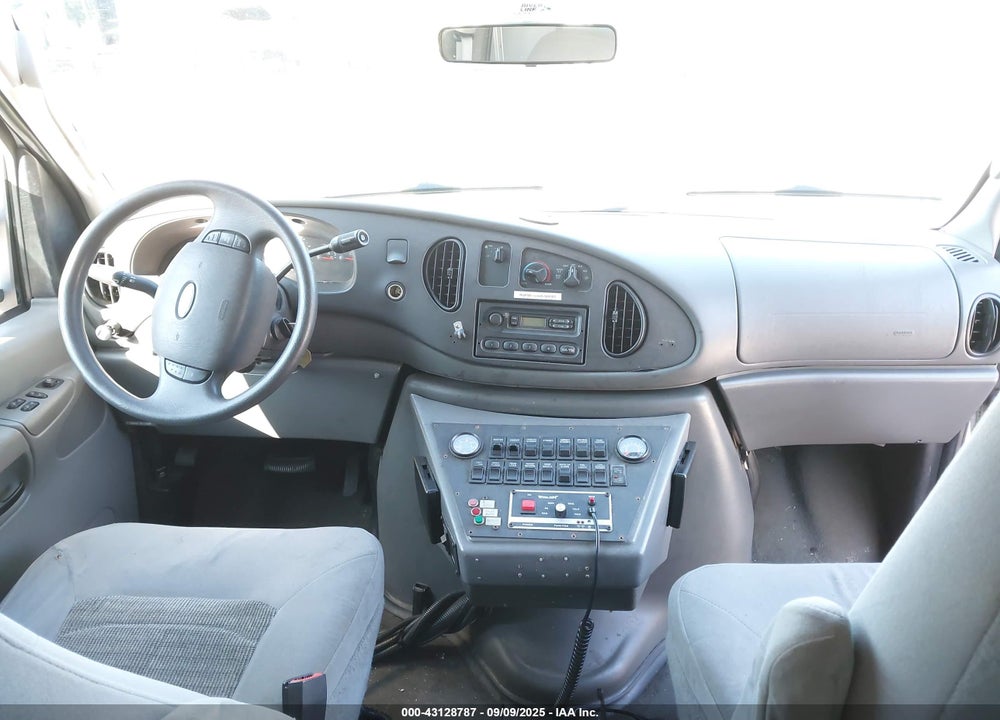 2005 FORD E-450 CUTAWAY STANDARD VIN: 1FDXE45P95HA02623