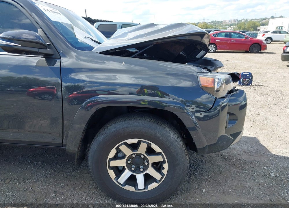 2024 TOYOTA 4RUNNER TRD OFF ROAD PREMIUM VIN: JTERU5JR5R6271034