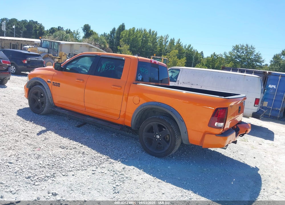 2017 RAM 1500 VIN: 1C6RR6MT0HS555882