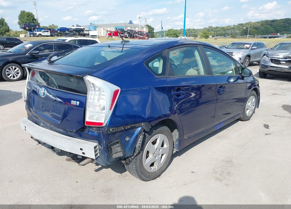 2011 TOYOTA PRIUS VIN: JTDKN3DU2B5344010