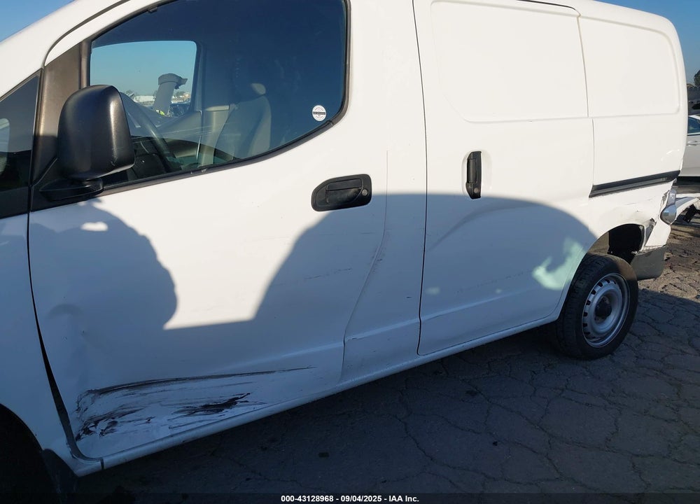 2021 NISSAN NV 200 VIN: 3N6CM0KN5MK702627