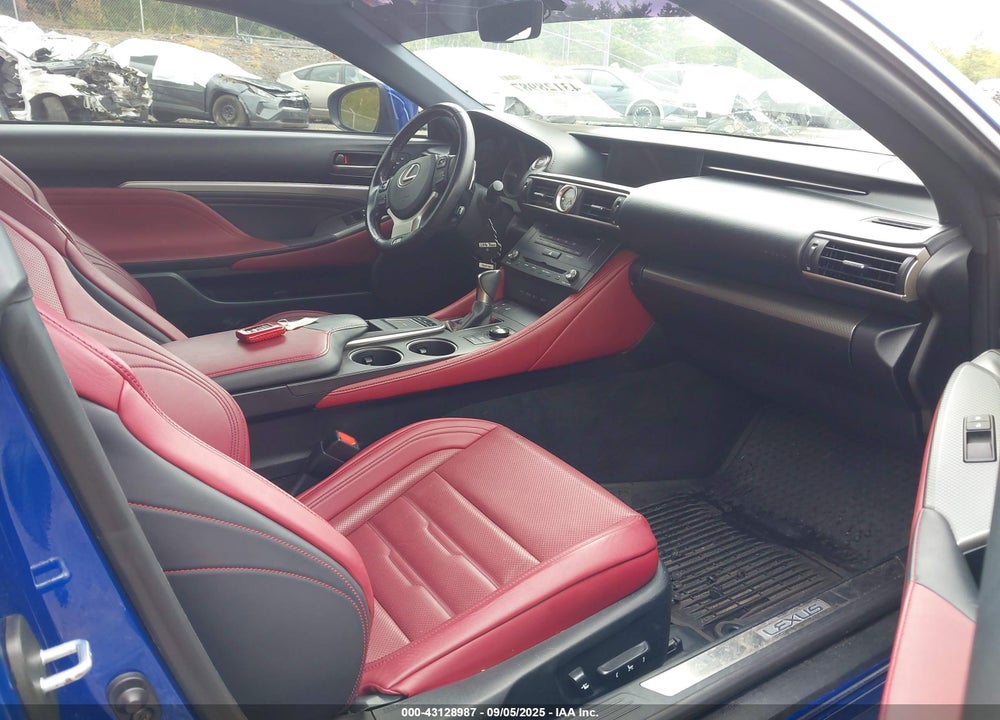 2017 LEXUS RC 300 VIN: JTHSM5BC3H5002632