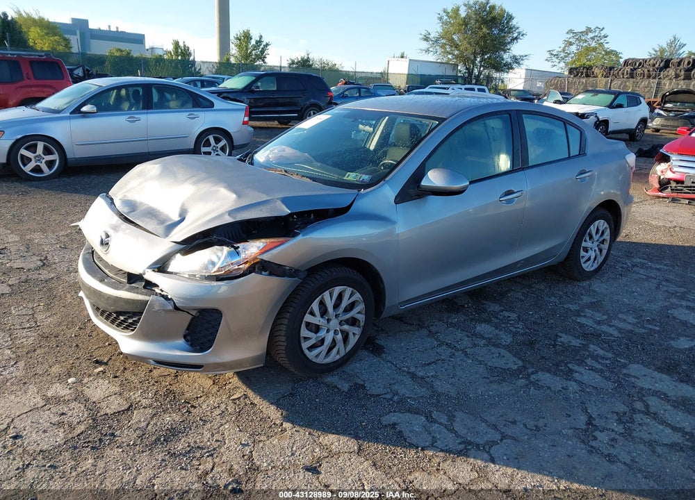 2013 MAZDA 3 I SPORT VIN: JM1BL1UP4D1821468