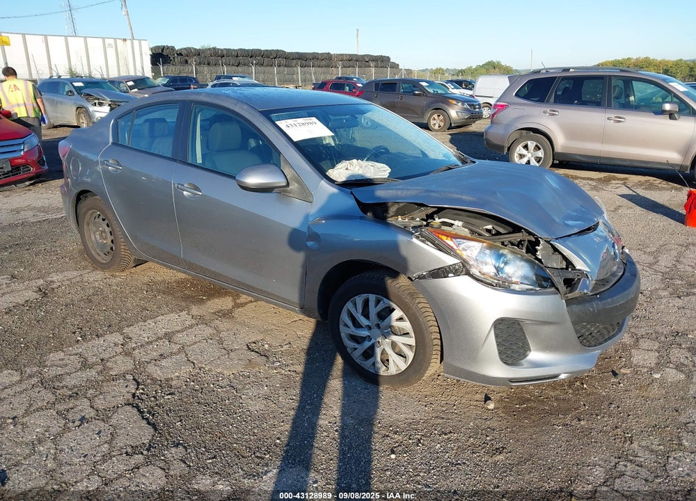 2013 MAZDA 3 I SPORT VIN: JM1BL1UP4D1821468
