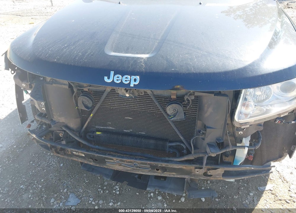 2012 JEEP GRAND CHEROKEE VIN: 1C4RJFCG7CC302985