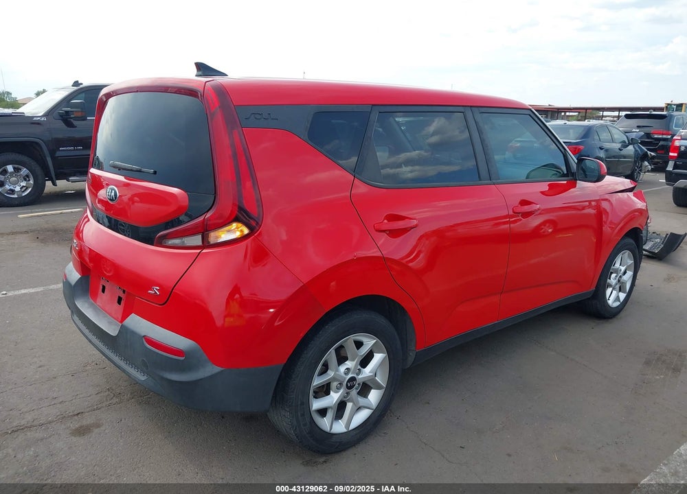 2021 KIA SOUL VIN: KNDJ23AUXM7756160