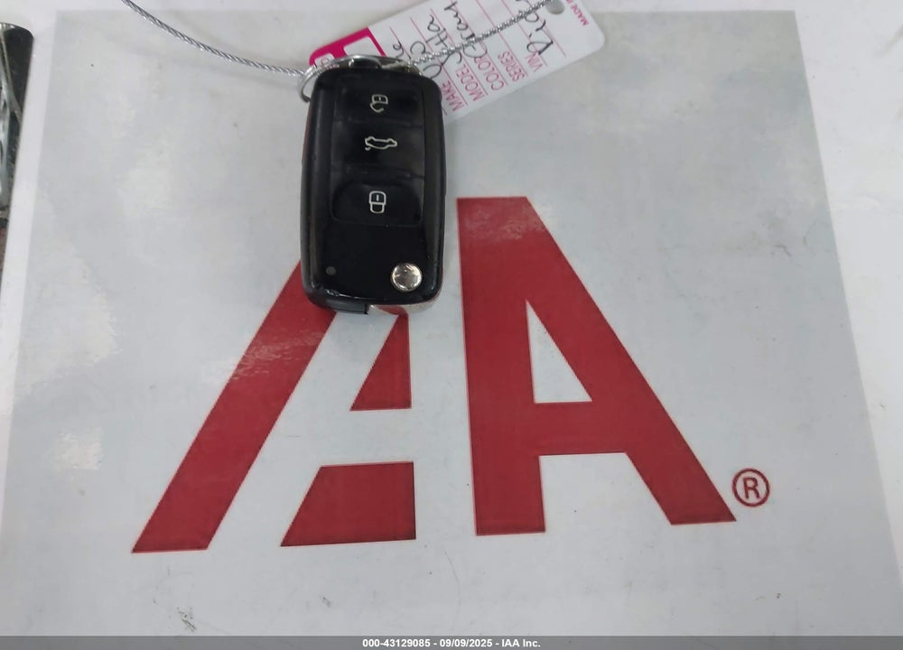 2016 VOLKSWAGEN JETTA VIN: 3VWD67AJ3GM349996