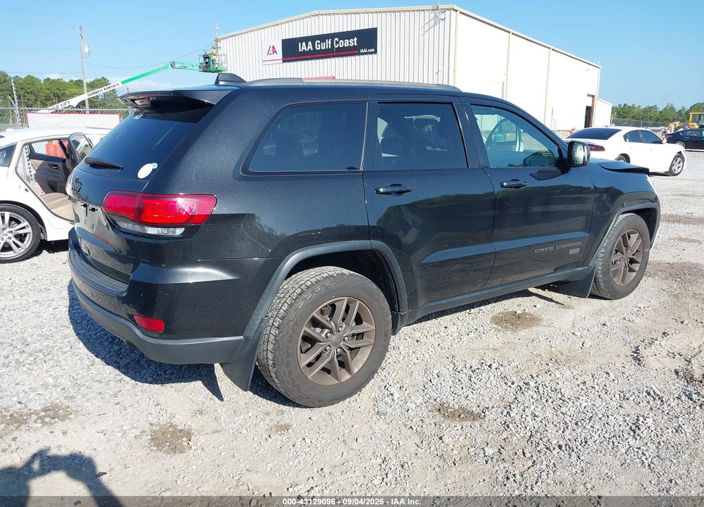 2016 JEEP GRAND CHEROKEE VIN: 1C4RJEAG8GC436617
