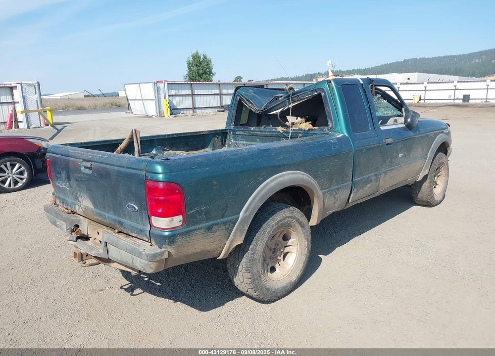 2000 FORD RANGER XLT VIN: 1FTZR15X0YPA46021