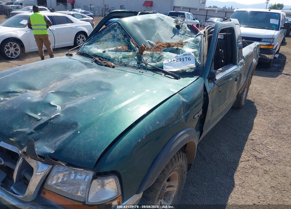 2000 FORD RANGER XLT VIN: 1FTZR15X0YPA46021