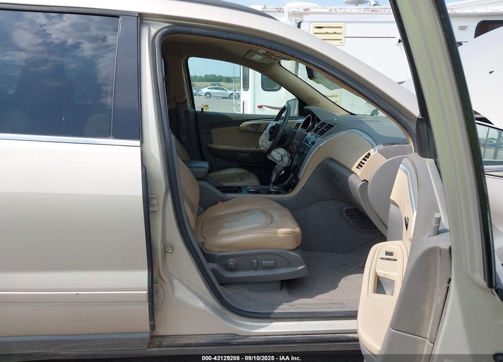 2009 CHEVROLET TRAVERSE VIN: 1GNEV23D79S145210