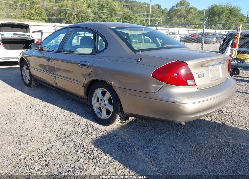 2002 FORD TAURUS SES VIN: 1FAFP55202A224417