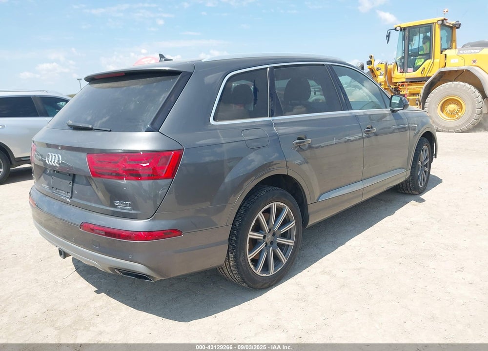 2018 AUDI Q7 3.0T PREMIUM VIN: WA1LAAF76JD053651