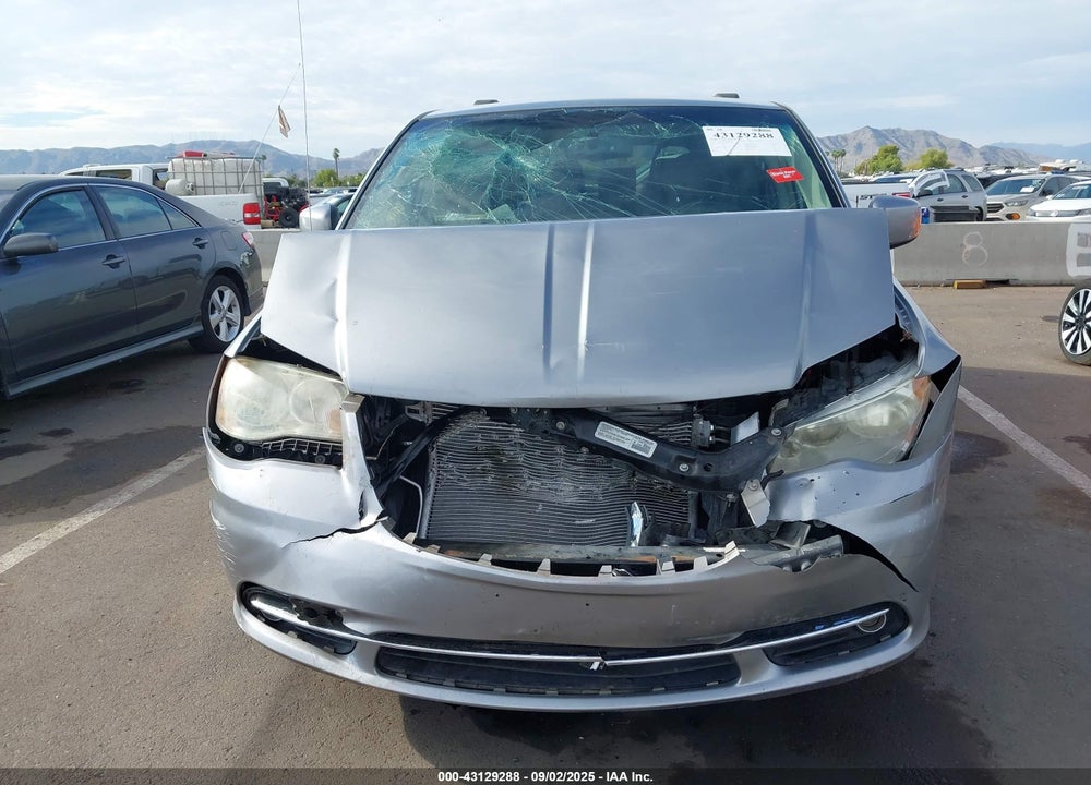 2014 CHRYSLER TOWN & COUNTRY VIN: 2C4RC1BG4ER217479