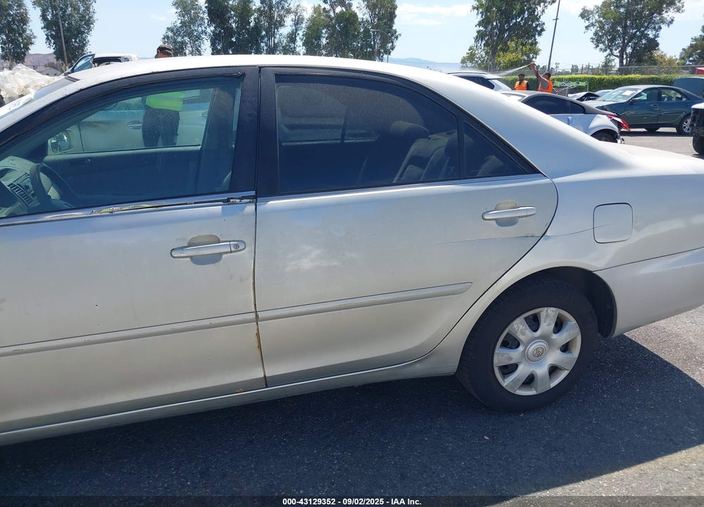 2003 TOYOTA CAMRY LE VIN: 4T1BE32K13U725321