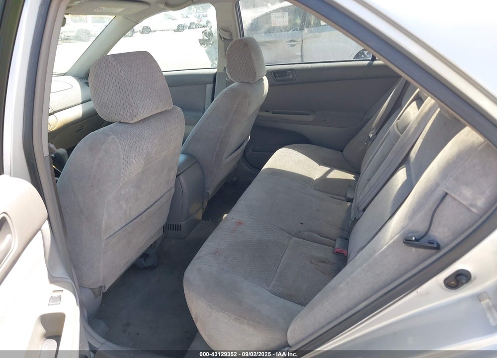2003 TOYOTA CAMRY LE VIN: 4T1BE32K13U725321