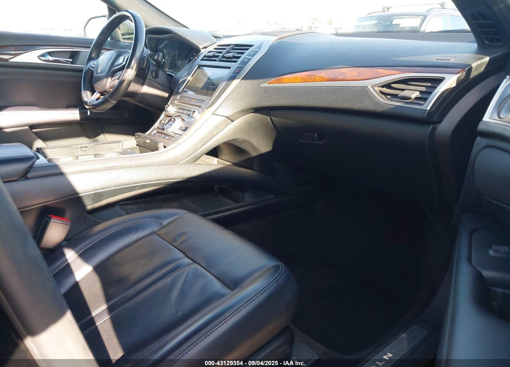 2018 LINCOLN MKZ VIN: 3LN6L5E94JR613743