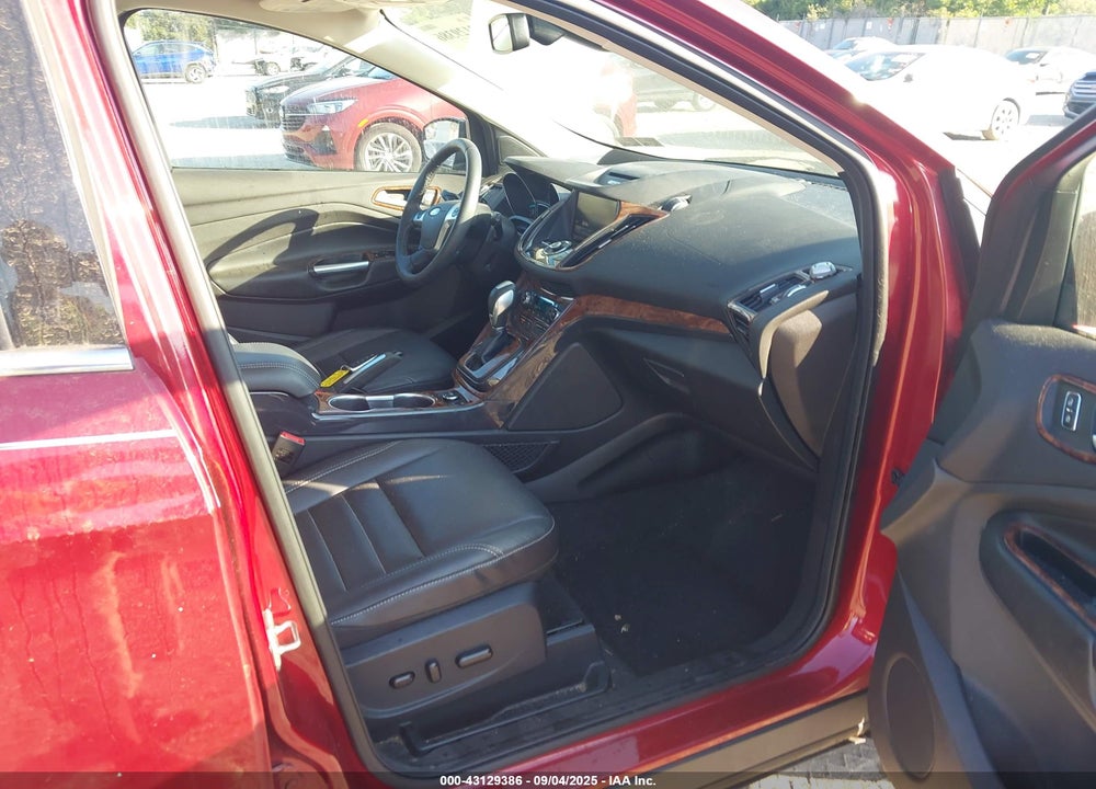 2015 FORD ESCAPE VIN: 1FMCU9J92FUB44570