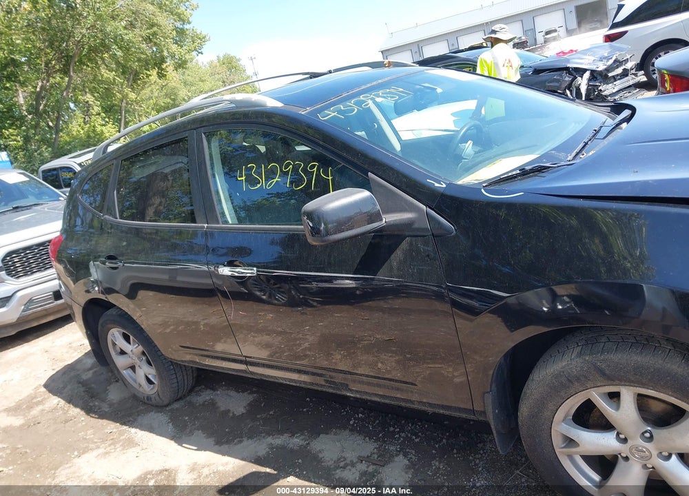 2008 NISSAN ROGUE SL VIN: JN8AS58V08W110636